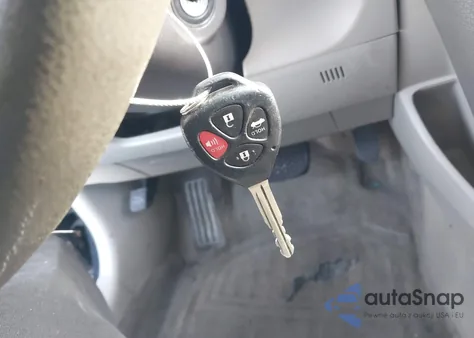 2007 Toyota Camry Le V6 z USA, uszkodzony, nr VIN JTNBK46K573005170